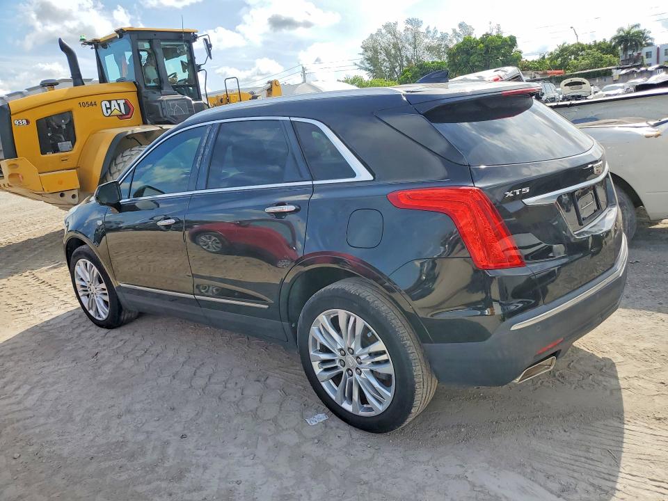Photo 2 from auction – 2017 CADILLAC XT5 with VIN 1GYKNCRS8HZ112031