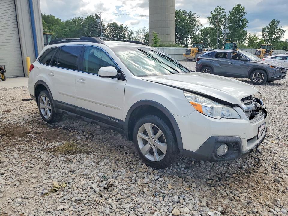 Photo 4 from auction – 2014 SUBARU OUTBACK with VIN 4S4BRCCC2E3265381