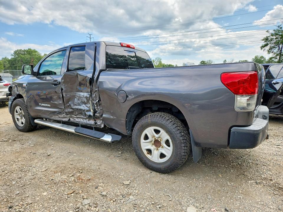 Photo 2 from auction – 2013 TOYOTA TUNDRA with VIN 5TFUY5F16DX288241