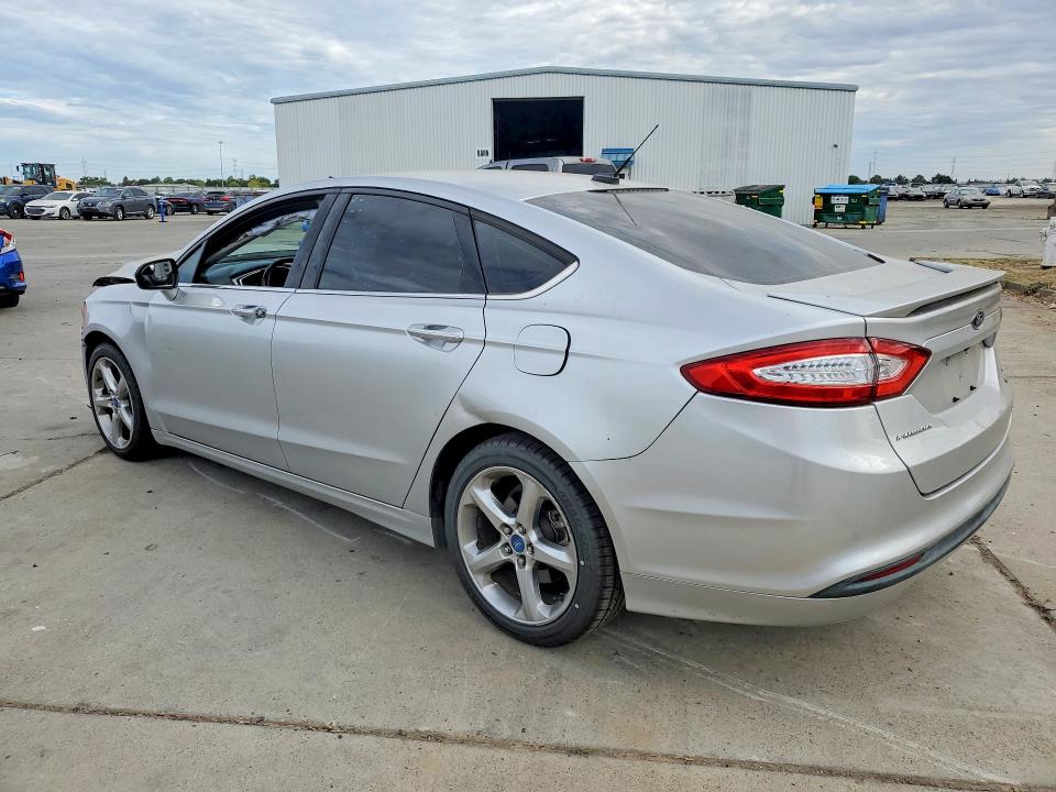 Photo 2 from auction – 2013 FORD FUSION with VIN 3FA6P0HR5DR254744