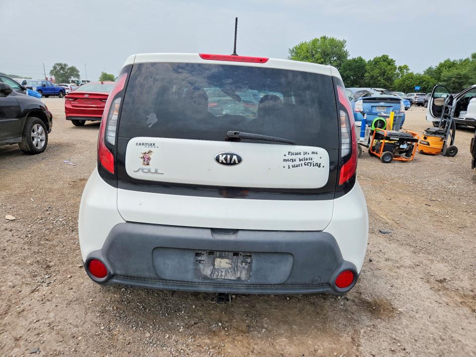 Photo 6 from auction – 2016 KIA SOUL with VIN KNDJN2A20G7393369
