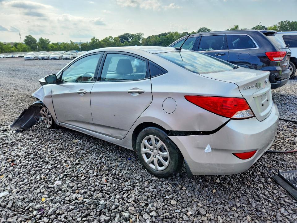 Photo 2 from auction – 2013 HYUNDAI ACCENT with VIN KMHCT4AE5DU518847