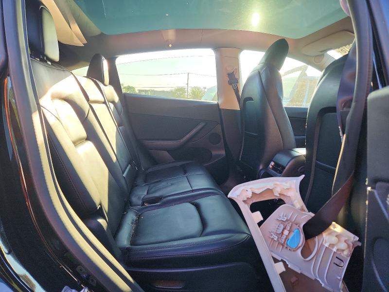 Foto 11 de la subasta – 2022 TESLA MODEL Y con VIN 7SAYGAEE0NF401133