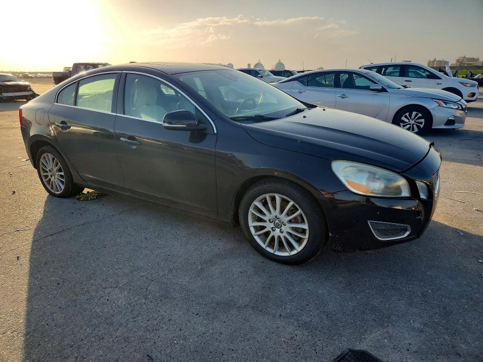 Photo 4 from auction – 2012 VOLVO S60 with VIN YV1622FS2C2035697