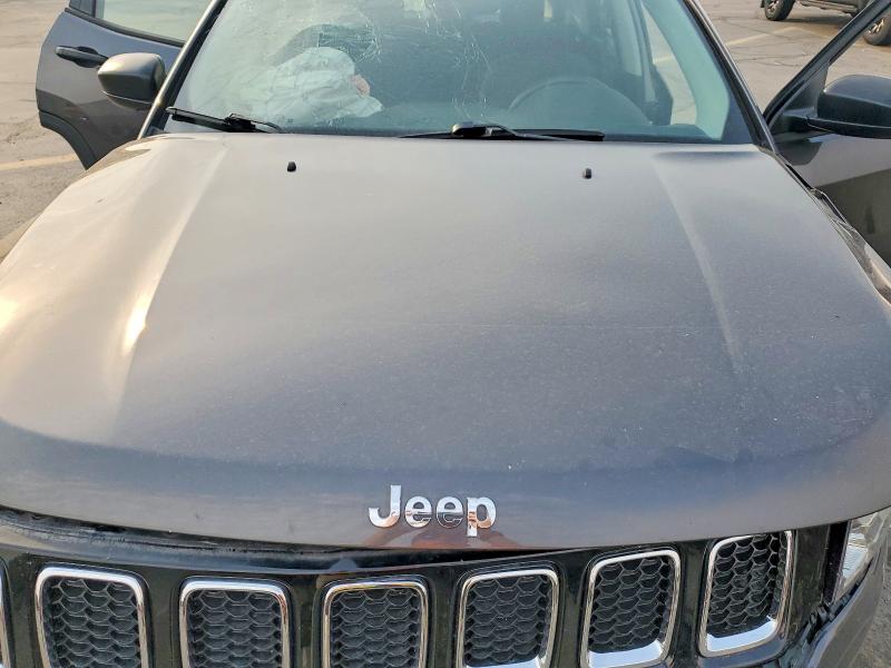 Photo 12 from auction – 2018 JEEP COMPASS with VIN 3C4NJDAB8JT415596