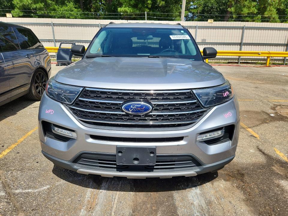 Photo 5 from auction – 2021 FORD EXPLORER with VIN 1FMSK7DHXMGB67700