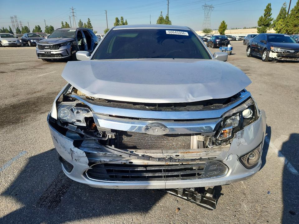 Photo 5 from auction – 2012 FORD FUSION with VIN 3FAHP0HAXCR145200