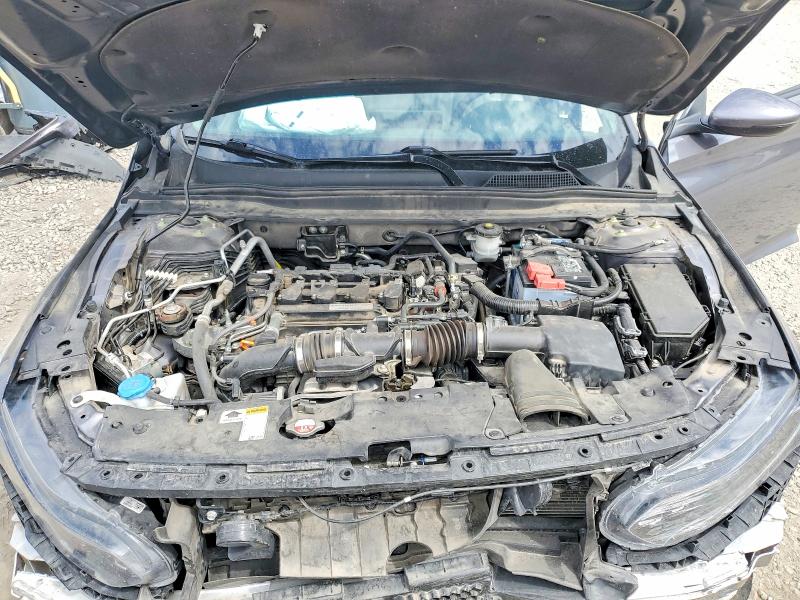 Photo 11 from auction – 2018 HONDA ACCORD with VIN 1HGCV1F99JA002076