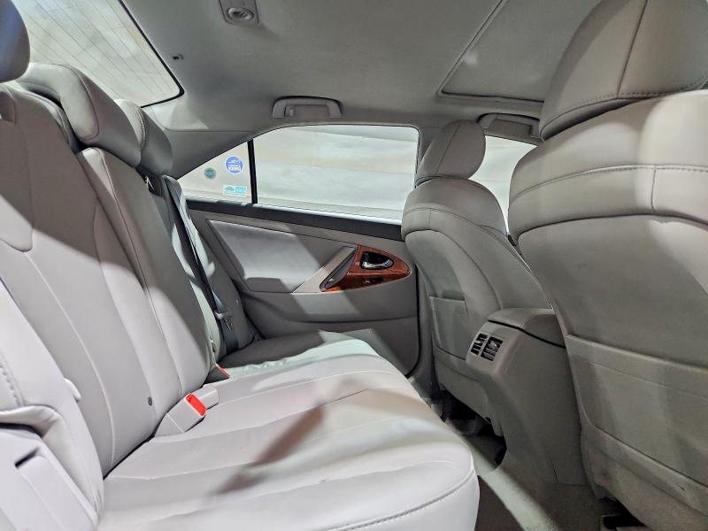 Photo 10 from auction – 2010 TOYOTA CAMRY with VIN 4T4BF3EK3AR052284