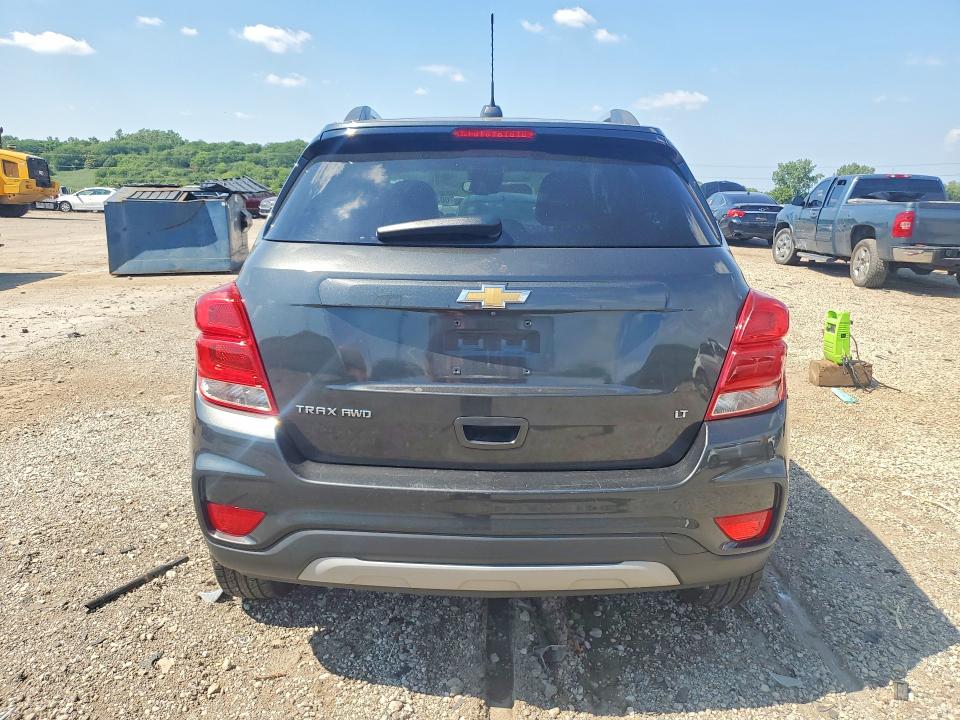 Photo 6 from auction – 2018 CHEVROLET TRAX with VIN 3GNCJPSB2JL286320