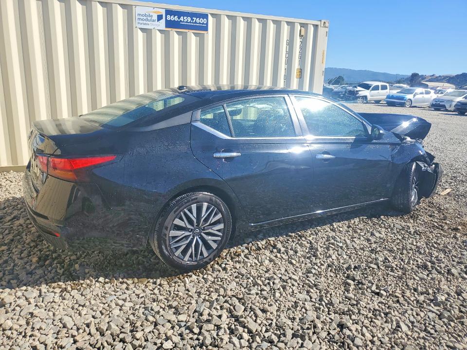Photo 3 from auction – 2025 NISSAN ALTIMA with VIN 1N4BL4DV9SN322306