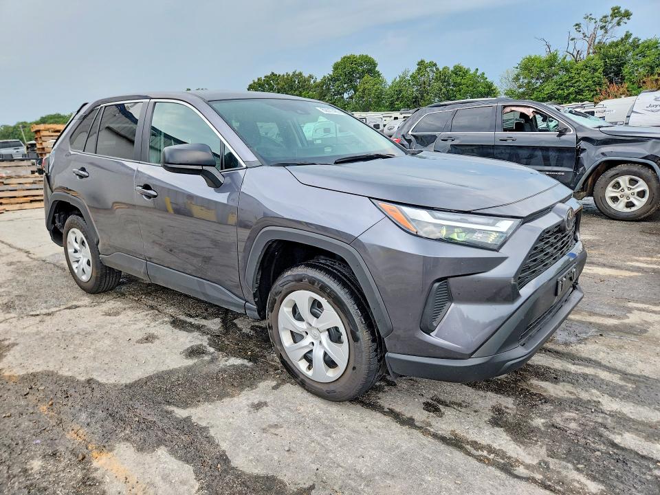 Photo 4 from auction – 2025 TOYOTA RAV4 with VIN 2T3F1RFV0SC515661