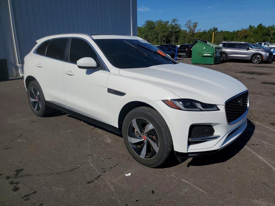 Photo 4 from auction – 2022 JAGUAR F-PACE with VIN SADCJ2EX7NA692114