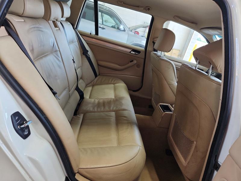 Photo 10 from auction – 2000 BMW 323 with VIN WBAAR3344YJB35059