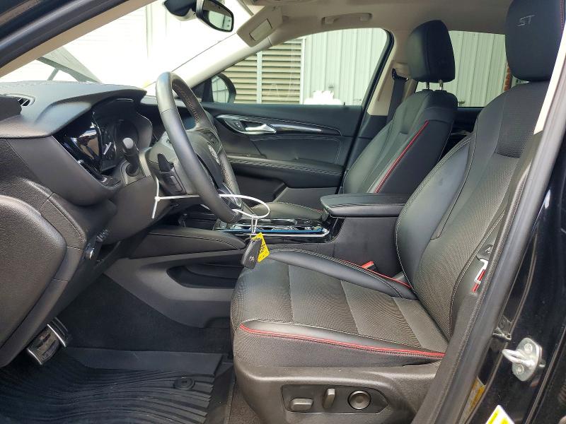 Photo 7 from auction – 2022 BUICK ENVISION with VIN LRBFZNR40ND057350