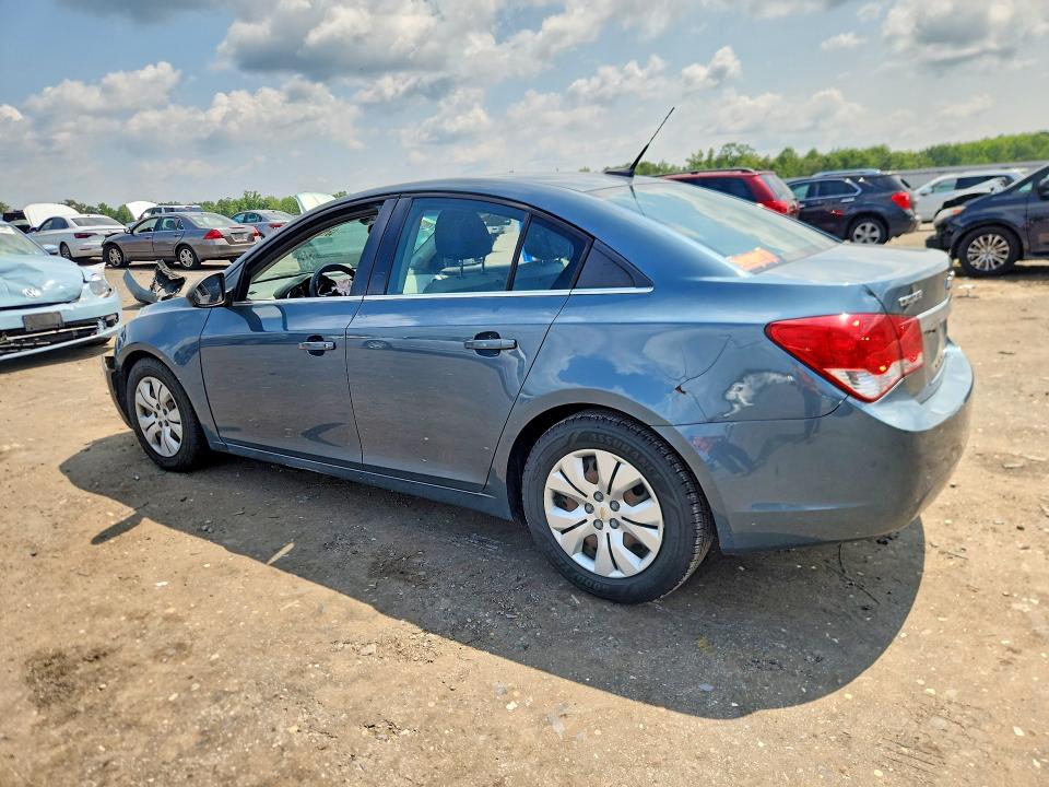 Photo 2 from auction – 2012 CHEVROLET CRUZE with VIN 1G1PC5SH5C7288950