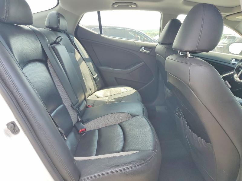 Снимка 10 от търг – 2012 KIA OPTIMA с VIN 5XXGR4A66CG089879