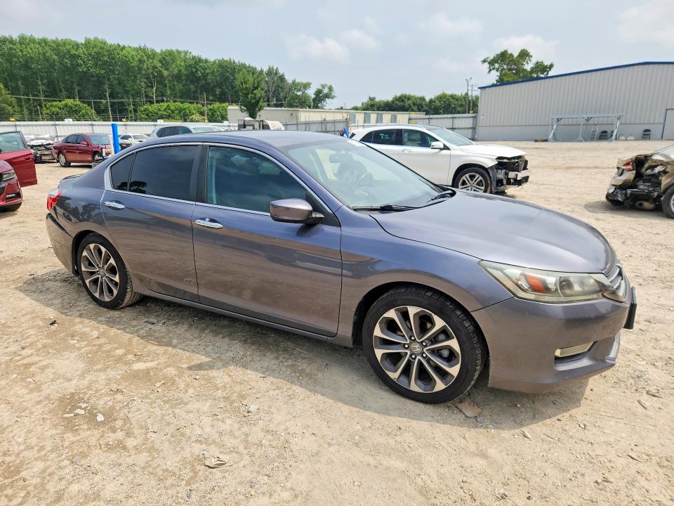 Photo 4 from auction – 2013 HONDA ACCORD with VIN 1HGCR2F54DA174804