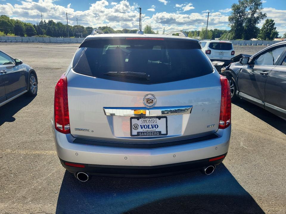 صورة رقم 6 من المزاد - 2016 CADILLAC SRX مع VIN 3GYFNEE34GS578756