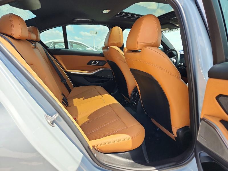 Photo 10 from auction – 2025 BMW 330I with VIN 3MW69CW04S8F14951