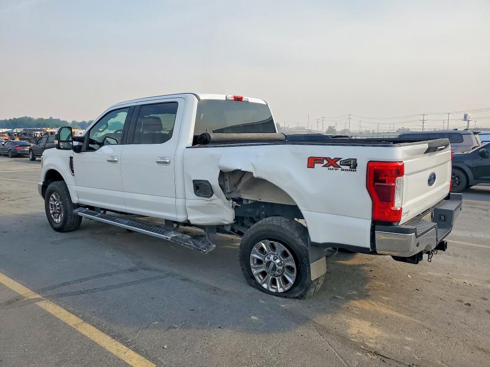 Photo 2 from auction – 2019 FORD F250 with VIN 1FT7W2B61KED52830