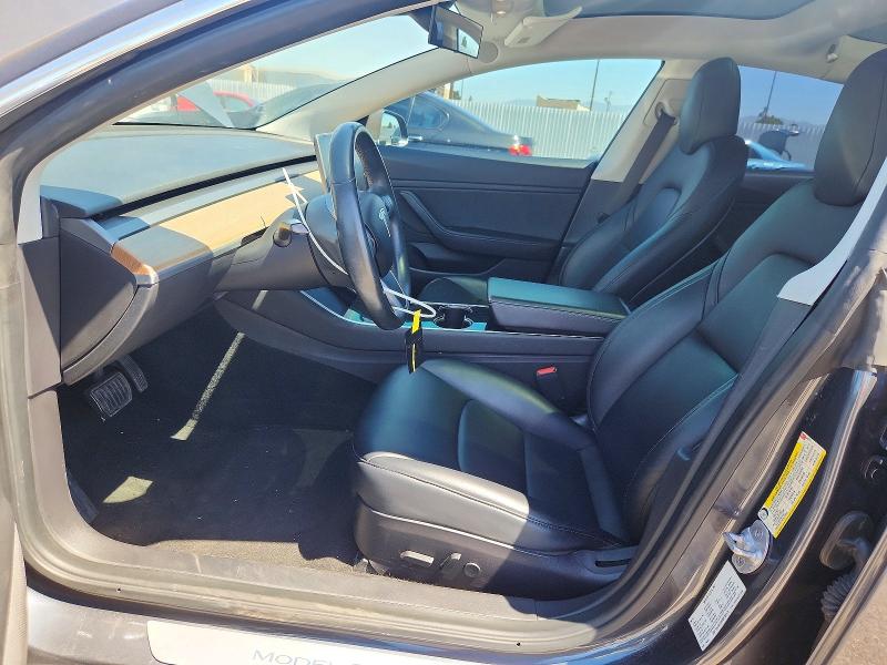 Photo 7 from auction – 2019 TESLA MODEL 3 with VIN 5YJ3E1EA3KF308175