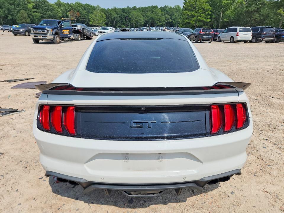 Photo 6 from auction – 2018 FORD MUSTANG with VIN 1FA6P8CF5J5153424