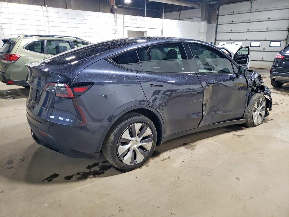 Photo 3 from auction – 2024 TESLA MODEL Y with VIN 7SAYGDEE3RA287696