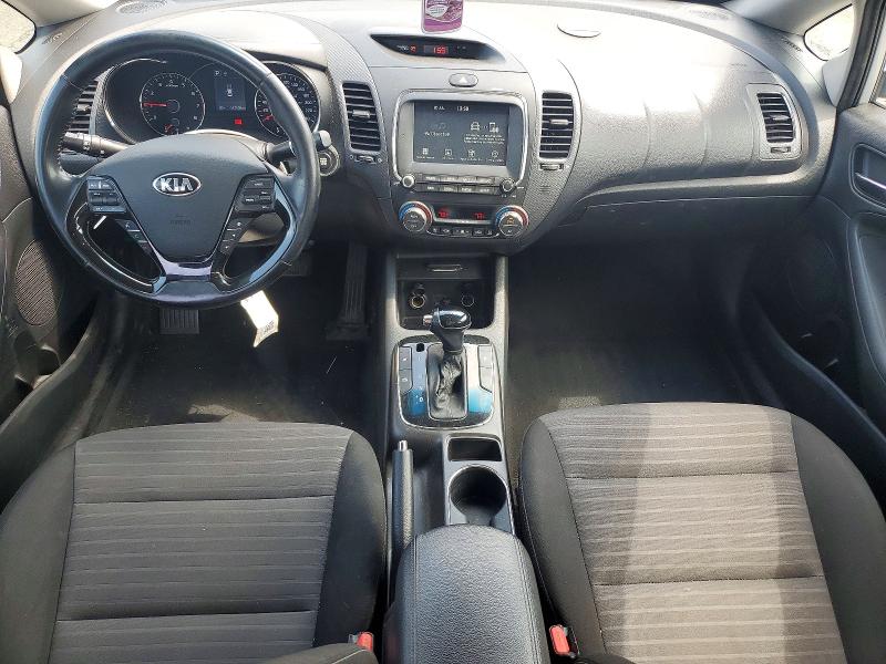 Photo 8 from auction – 2017 KIA FORTE with VIN 3KPFL4A81HE087147