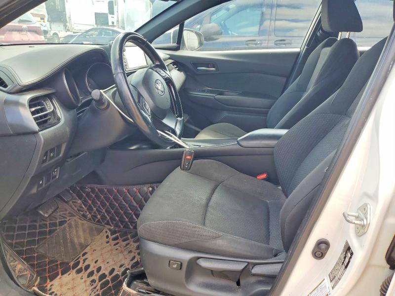 Photo 7 from auction – 2018 TOYOTA C-HR with VIN NMTKHMBX9JR059841