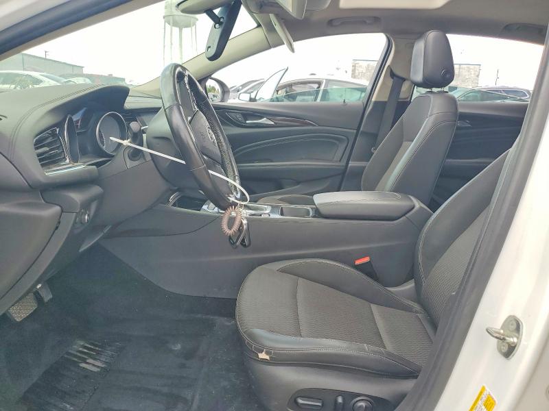 صورة رقم 7 من المزاد - 2018 BUICK REGAL مع VIN W04GM6SX2J1127550