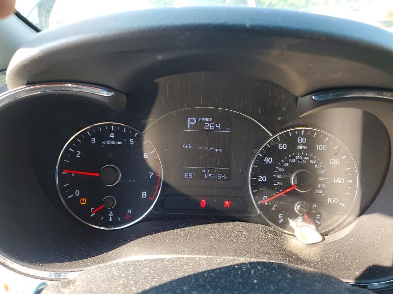 Photo 9 from auction – 2017 KIA FORTE with VIN KNAFK5A83H5714027