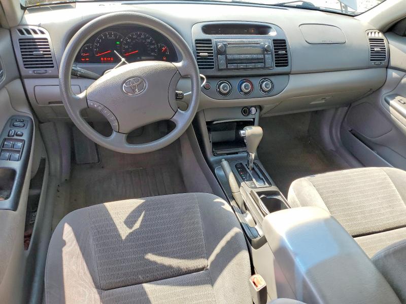 Photo 8 from auction – 2005 TOYOTA CAMRY with VIN 4T1BE32K35U057007