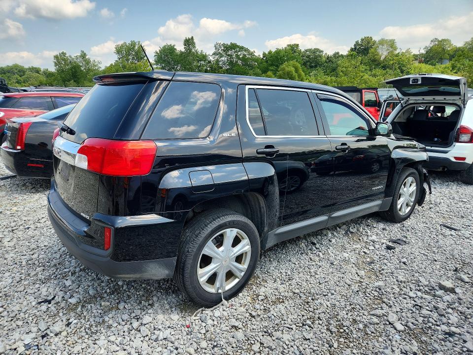 Photo 3 from auction – 2017 GMC TERRAIN with VIN 2GKFLSEK8H6332461