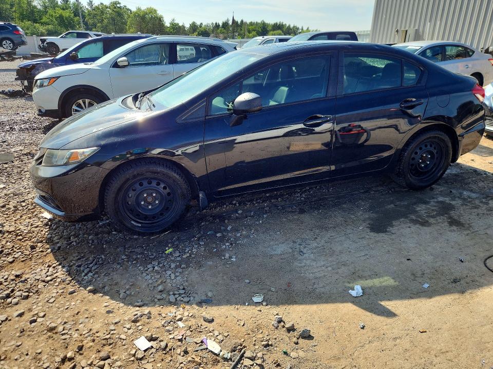 Zdjęcie 1 z aukcji – 2013 HONDA CIVIC z VIN 2HGFB2F94DH522803