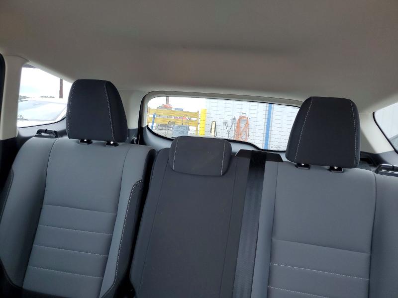 Photo 10 from auction – 2017 FORD ESCAPE with VIN 1FMCU0F7XHUC73002