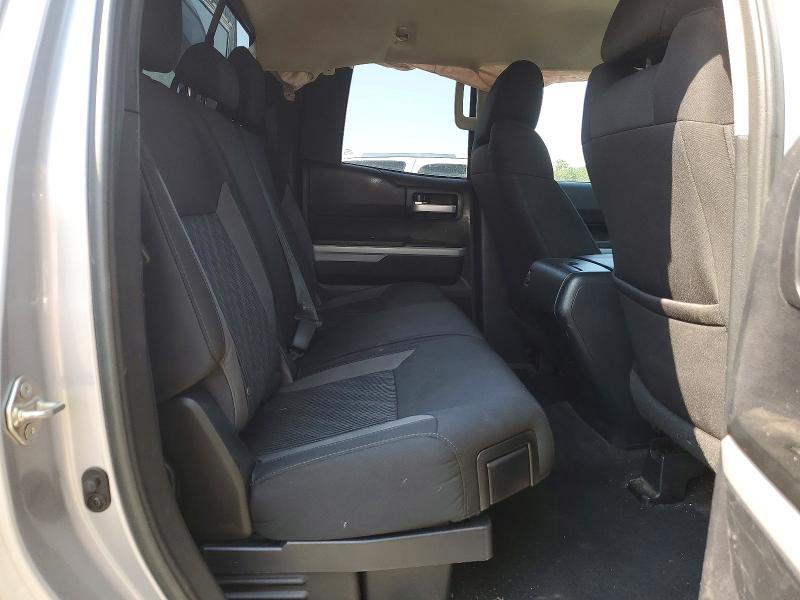 Photo 10 from auction – 2016 TOYOTA TUNDRA with VIN 5TFUY5F15GX565983