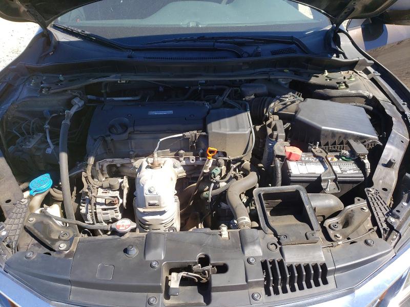 Photo 11 from auction – 2017 HONDA ACCORD with VIN 1HGCR2F67HA072282