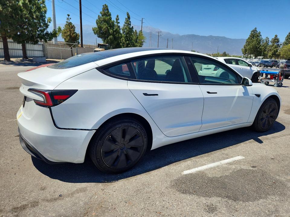 Фото 3 с аукциона – 2025 TESLA MODEL 3 с VIN 5YJ3E1EA6SF050721