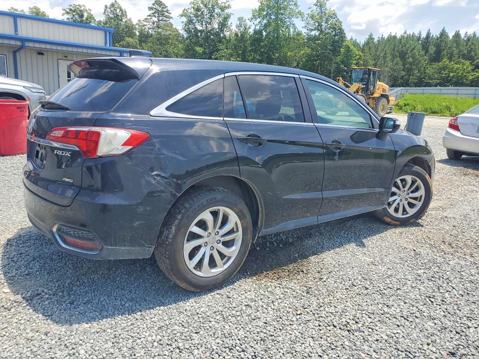Photo 3 from auction – 2017 ACURA RDX with VIN 5J8TB4H55HL038107