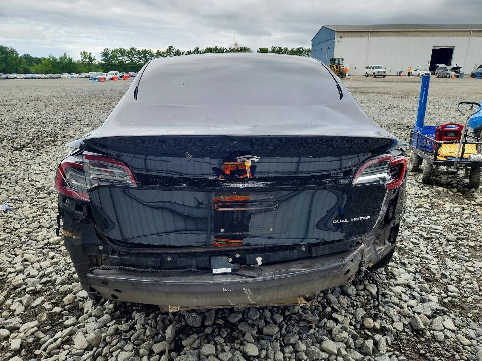 Photo 6 from auction – 2018 TESLA MODEL 3 with VIN 5YJ3E1EA3JF152184
