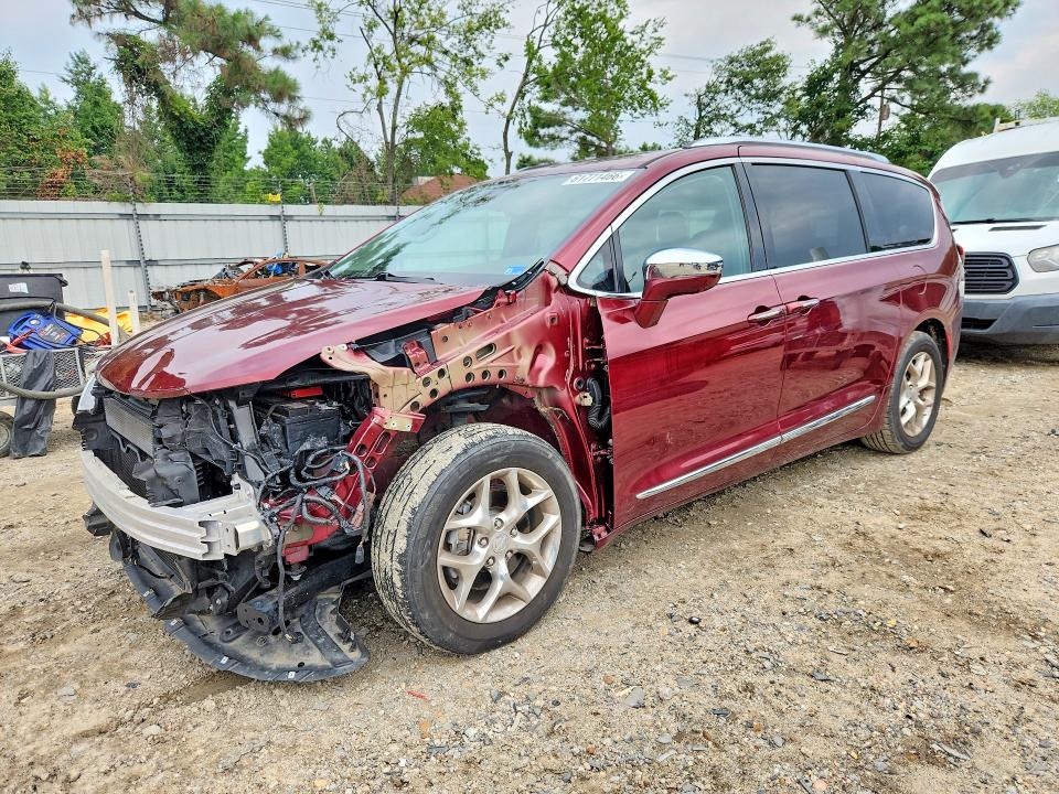 CHRYSLER PACIFICA 2017 with VIN 2C4RC1GG4HR544431 - Photo from auction
