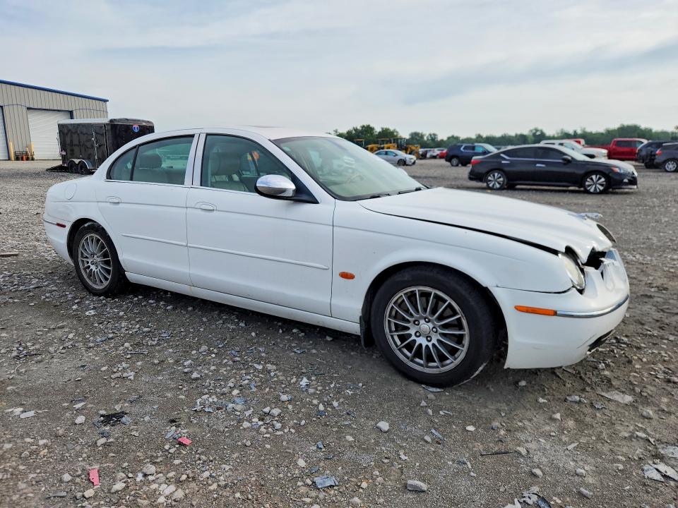 Photo 4 from auction – 2007 JAGUAR S-TYPE with VIN SAJWA01A77FN77079
