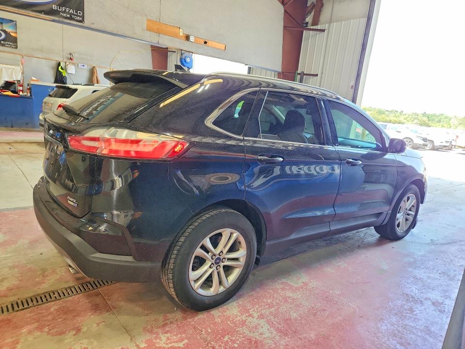 Photo 3 from auction – 2019 FORD EDGE with VIN 2FMPK4J92KBB90443