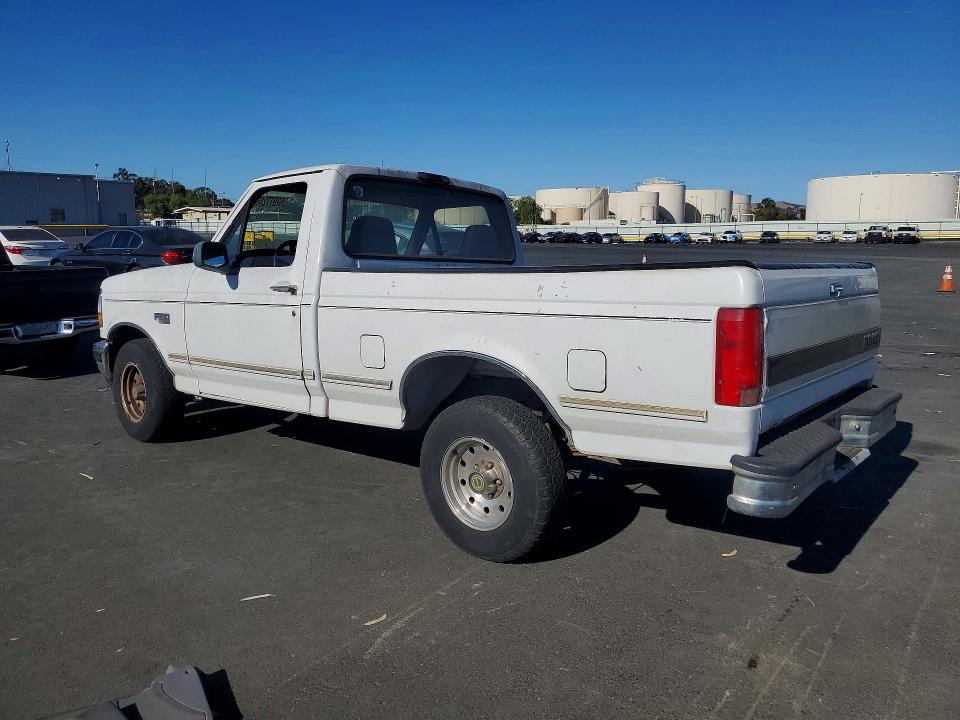 Photo 2 from auction – 1995 FORD F150 with VIN 1FTDF15N1SLA68397
