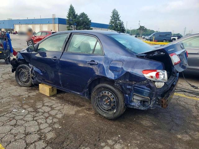 Photo 2 from auction – 2012 TOYOTA COROLLA with VIN 2T1BU4EE8CC828719