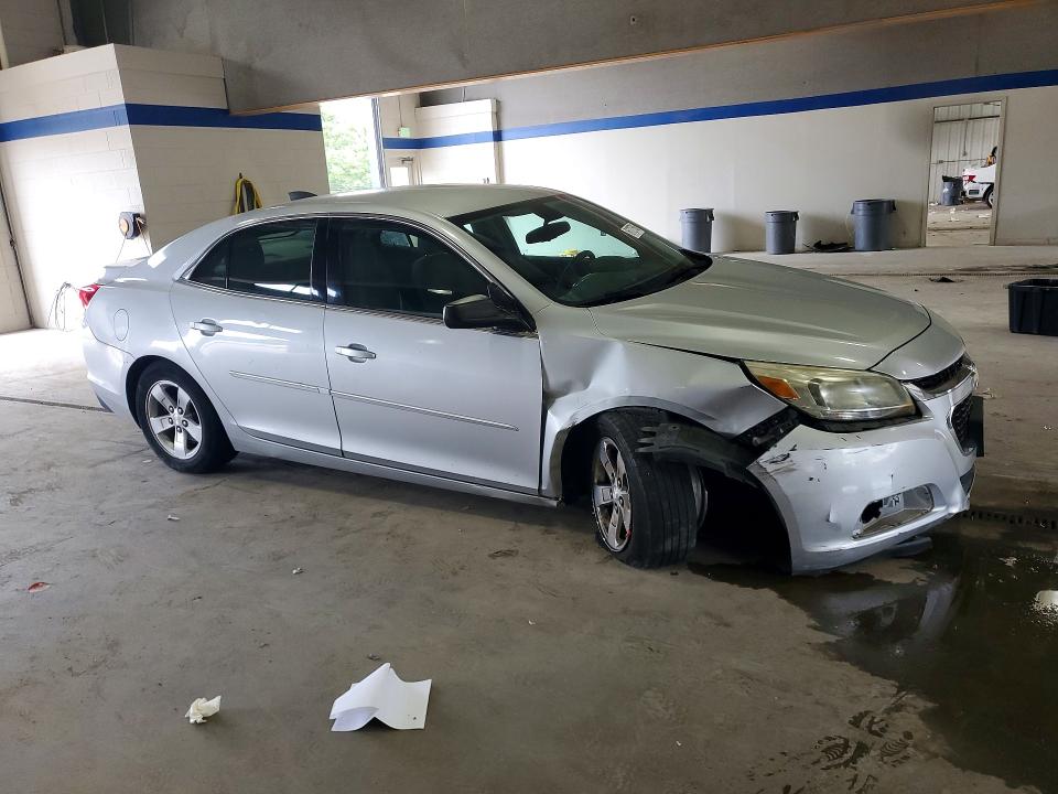 Photo 4 from auction – 2015 CHEVROLET MALIBU with VIN 1G11B5SL6FF118605