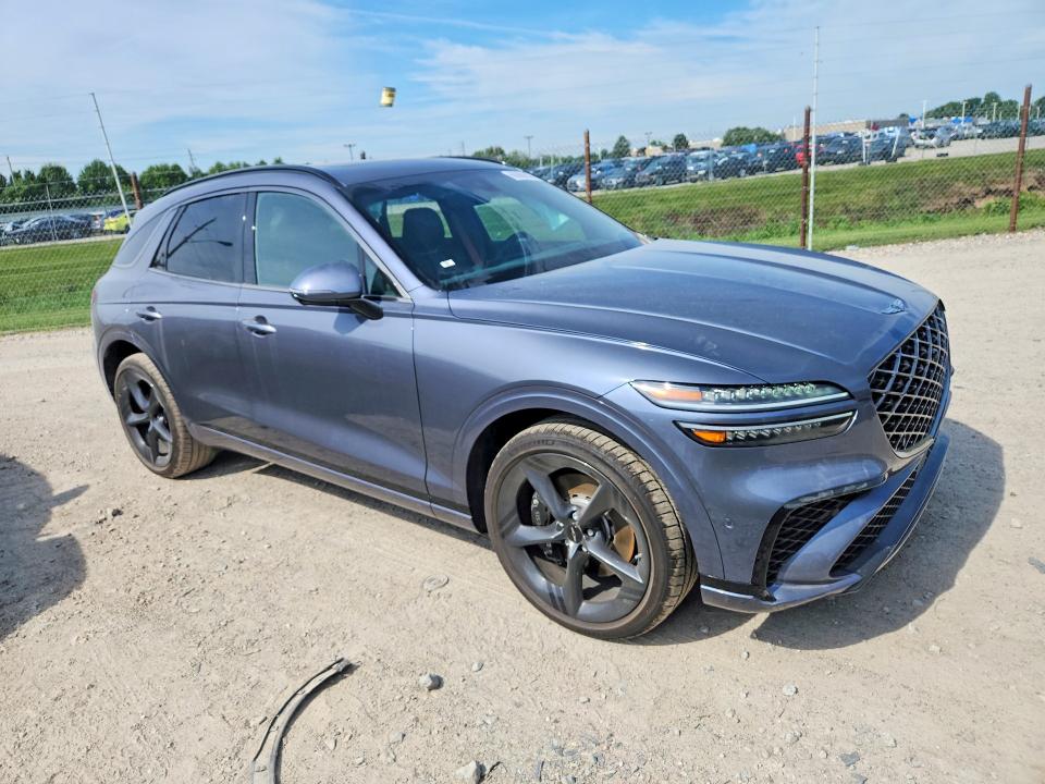 Снимка 4 от търг – 2026 GENESIS GV70 с VIN 5NMMFDTB0TH056397