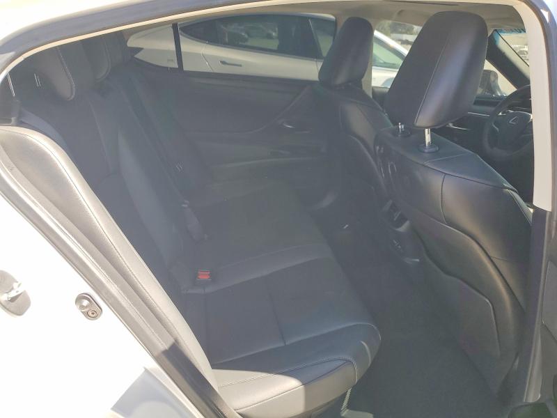 Zdjęcie 10 z aukcji – 2025 LEXUS ES 300H z VIN 58ADA1C16SU070837