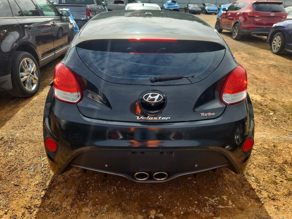Photo 6 from auction – 2015 HYUNDAI VELOSTER with VIN KMHTC6AE3FU249259